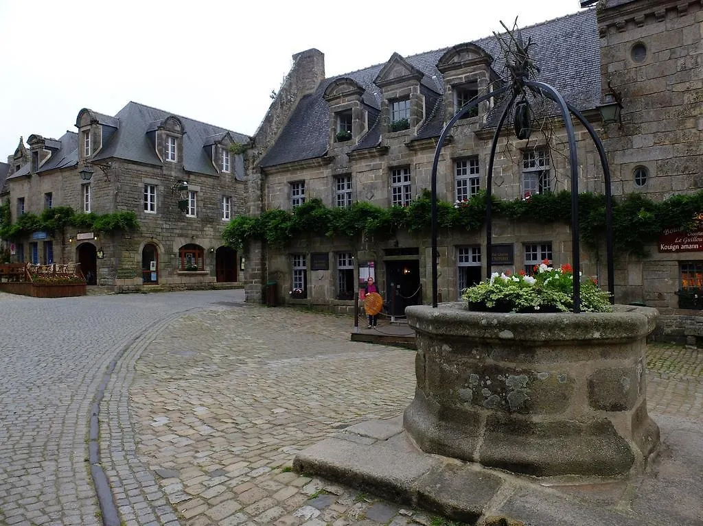 Au Calme A 10Mn Des Baies De Douarnenez Et Audierne Avec Cuisine A Disposition Mahalon